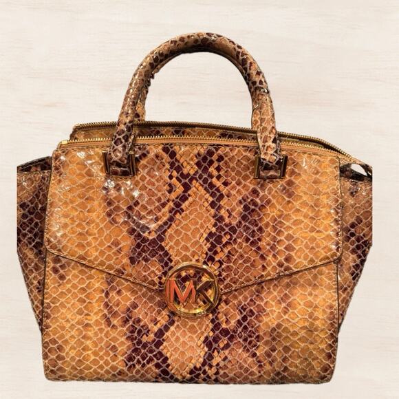 Michael Kors Embossed Python Snake Print Bag & Wallet Set - Picture 2 of 4